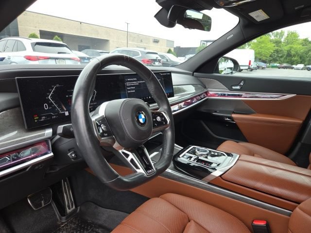 Used 2024 BMW 740i xDrive w/ M Sport Professional Package AWD/4WD image 7