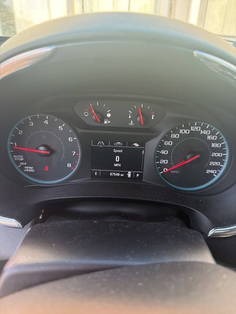 Used 2019 Chevrolet Malibu LT FWD image 4