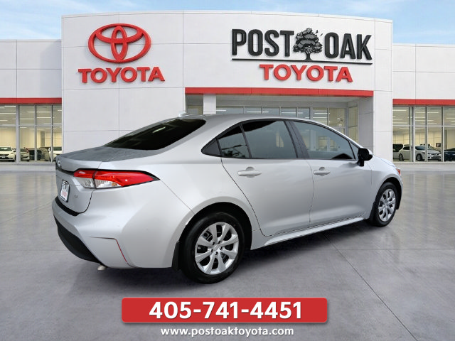 New 2027 Toyota Corolla LE FWD image 7