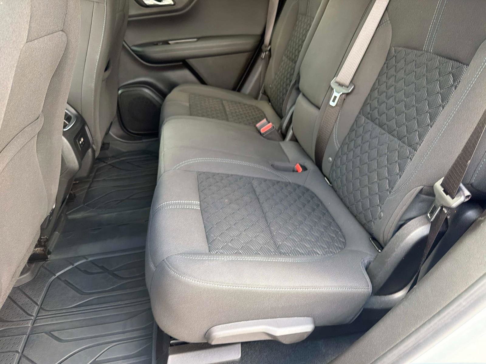 Used 2020 Chevrolet Blazer LT FWD image 13