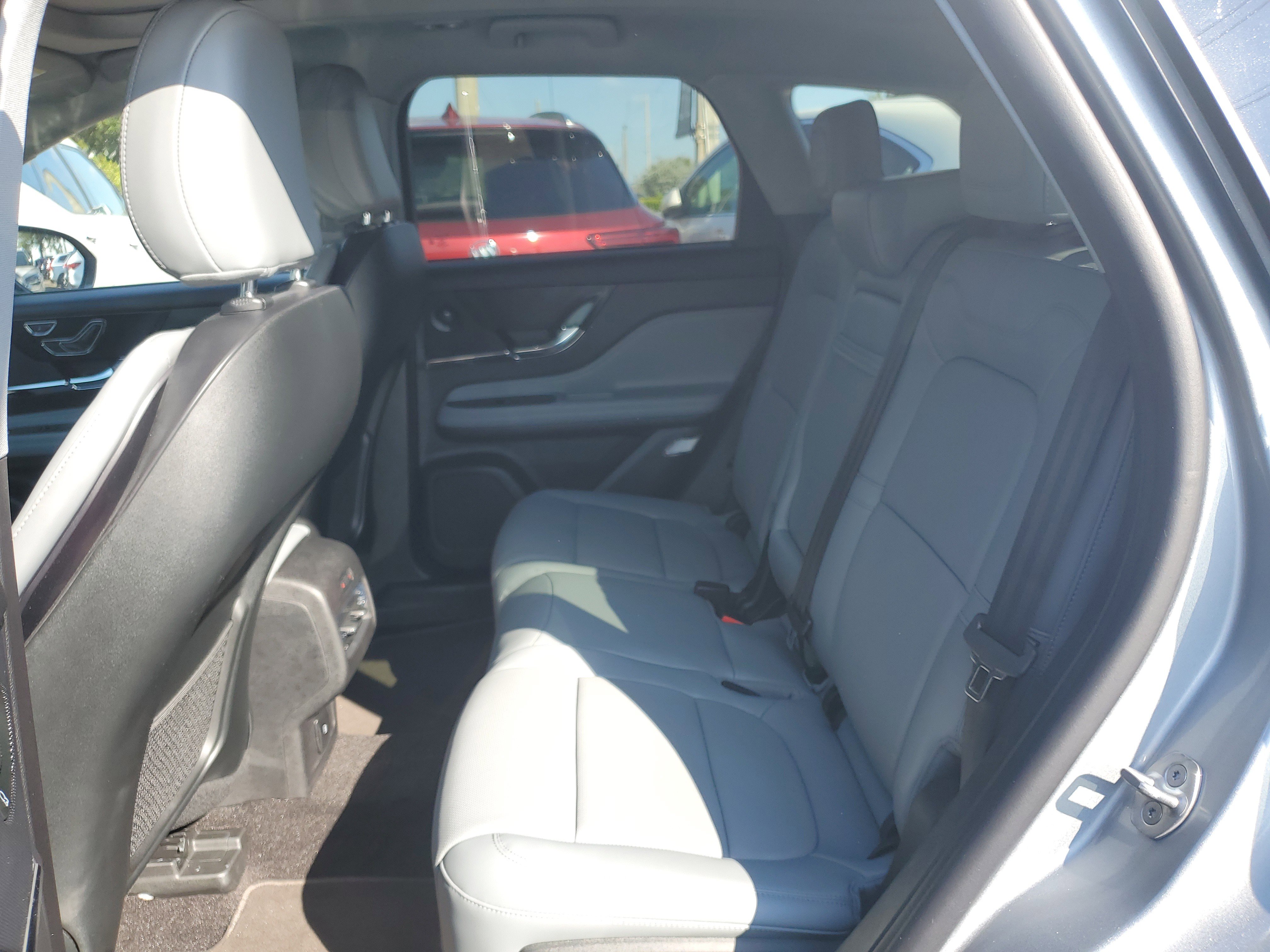 Certified 2022 Lincoln Corsair Reserve w/ Equipment Group 201A image 8