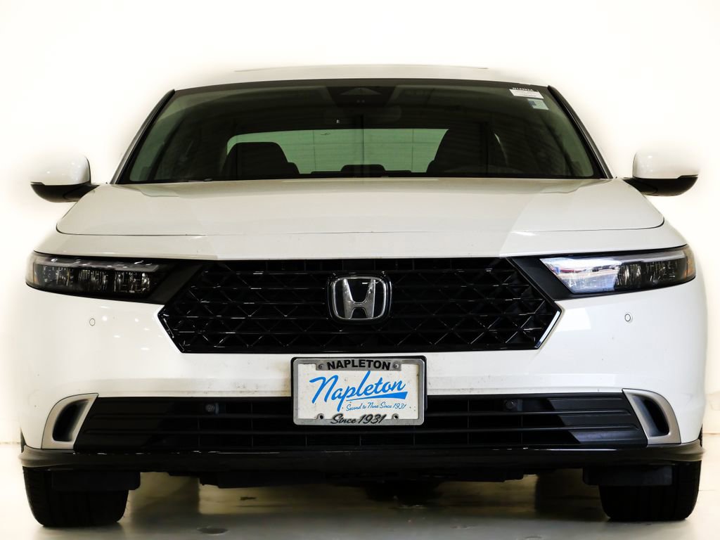 Used 2024 Honda Accord Touring video 2