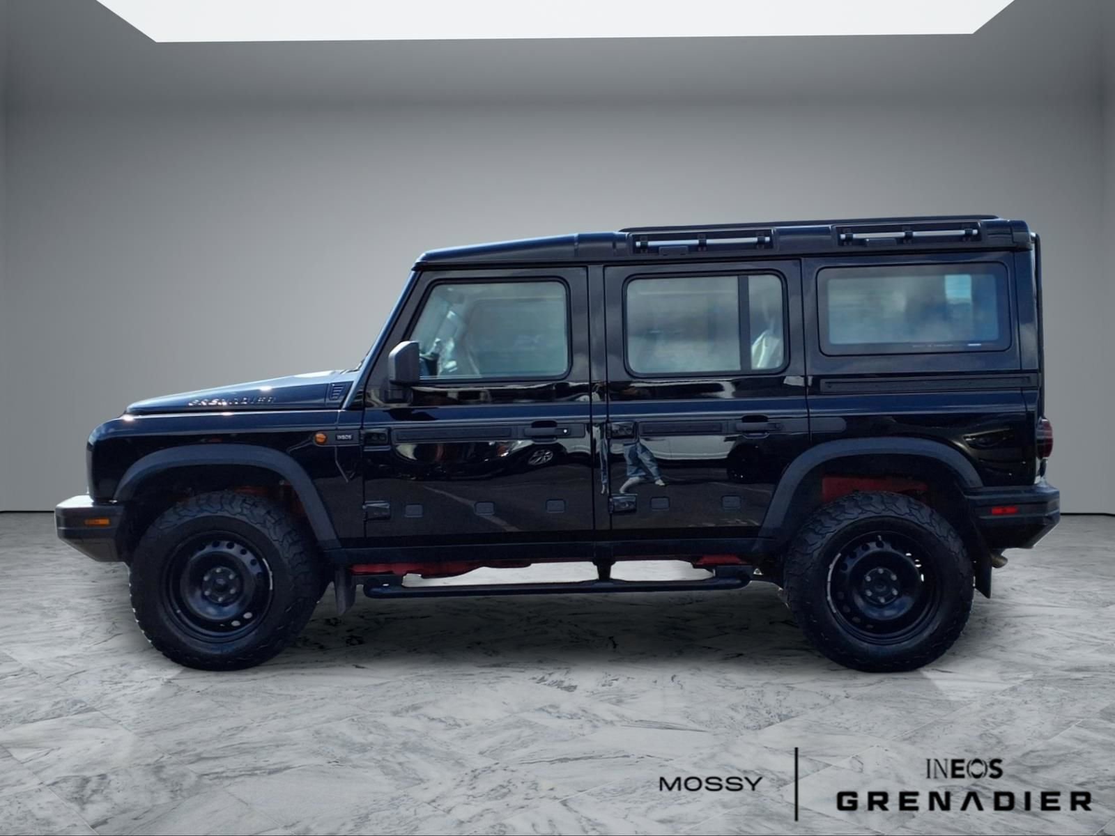 Used 2024 INEOS Grenadier Fieldmaster Edition image 8