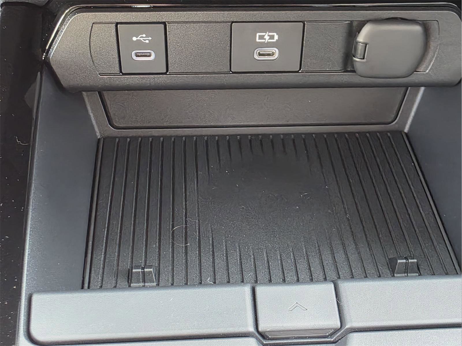 New 2026 Toyota Prius Plug-In Hybrid image 24