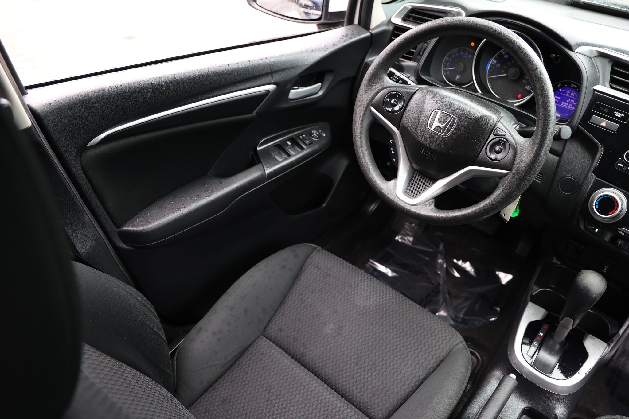 Used 2019 Honda Fit LX image 25