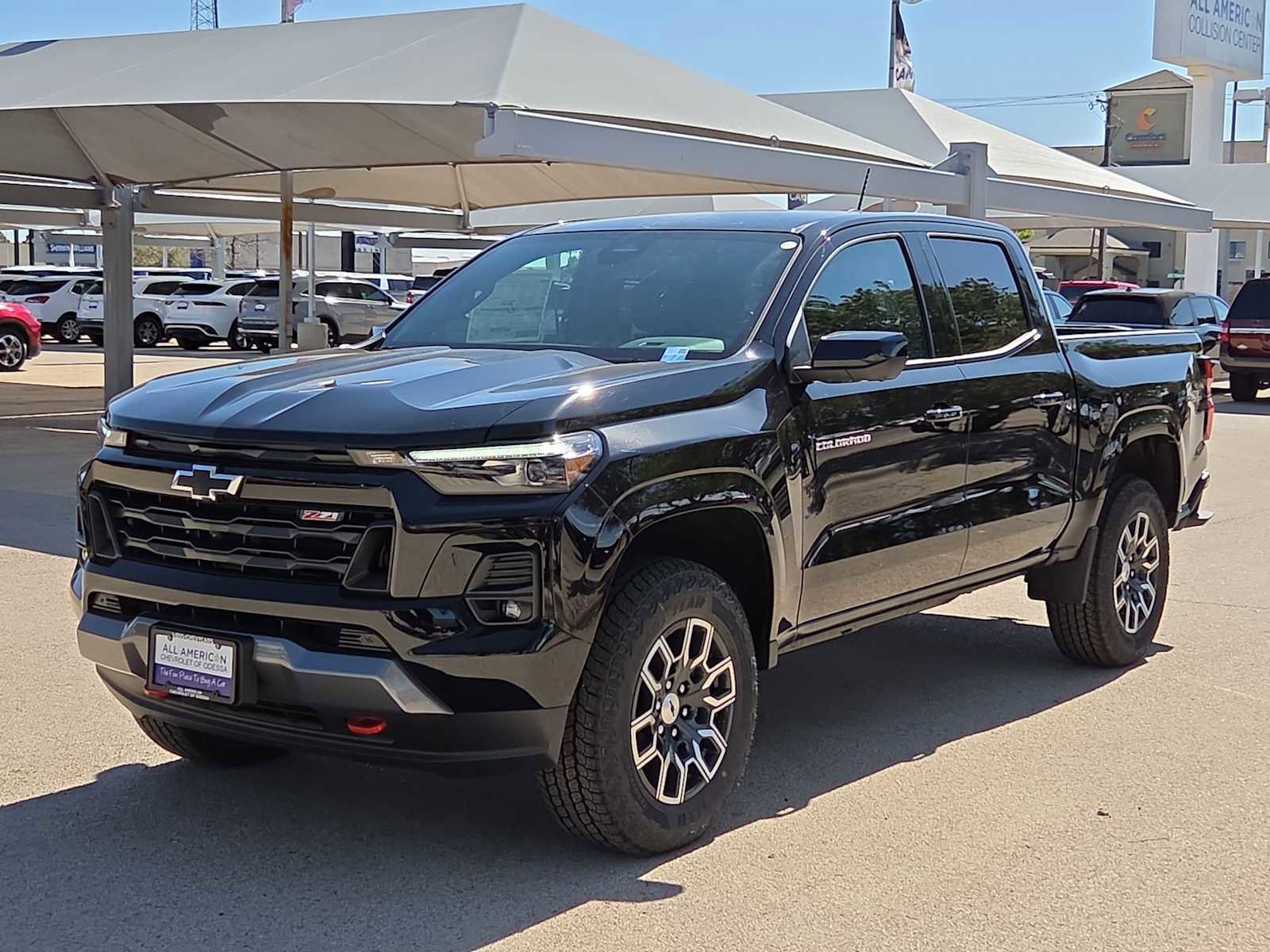 New 2026 Chevrolet Colorado Z71 w/ Technology Package AWD/4WD image 4