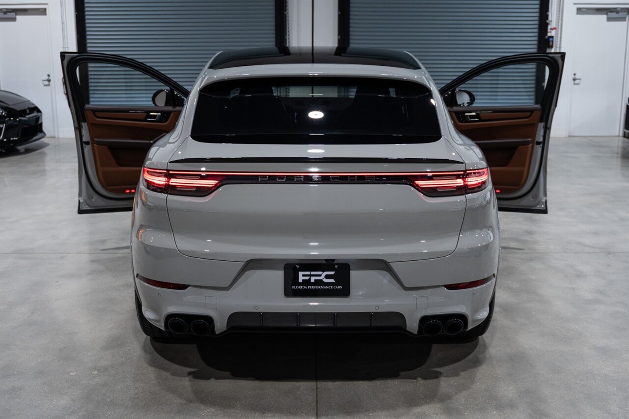 Used 2021 Porsche Cayenne Turbo AWD/4WD image 45
