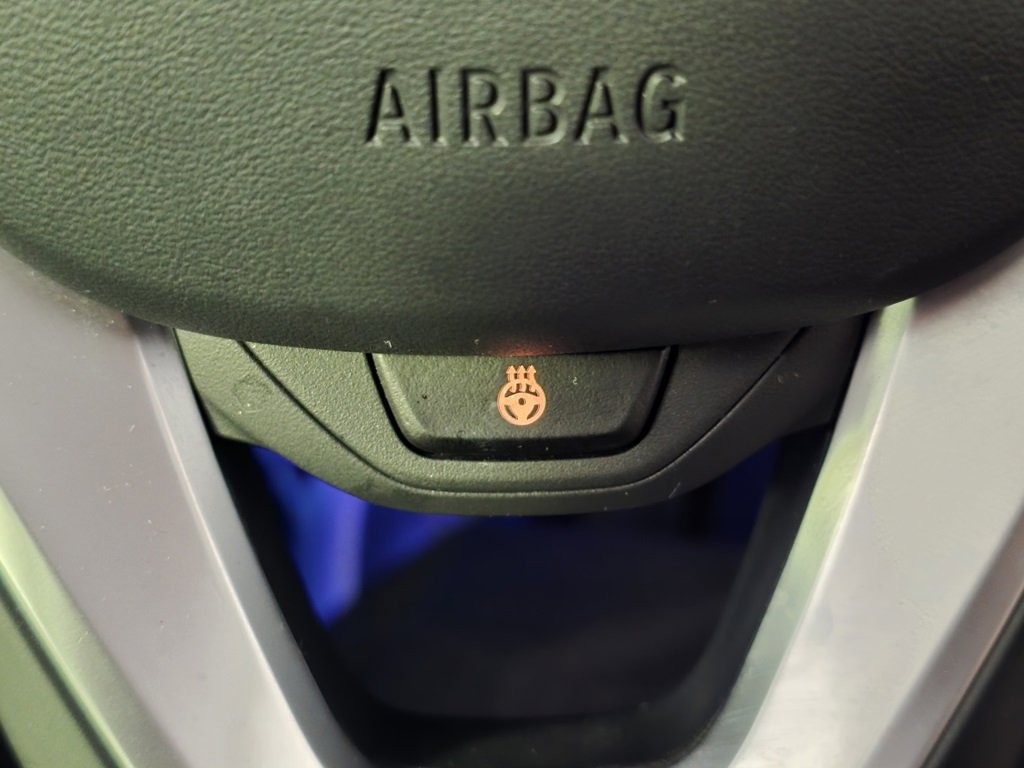 Used 2023 BMW X3 xDrive30i w/ Convenience Package image 21