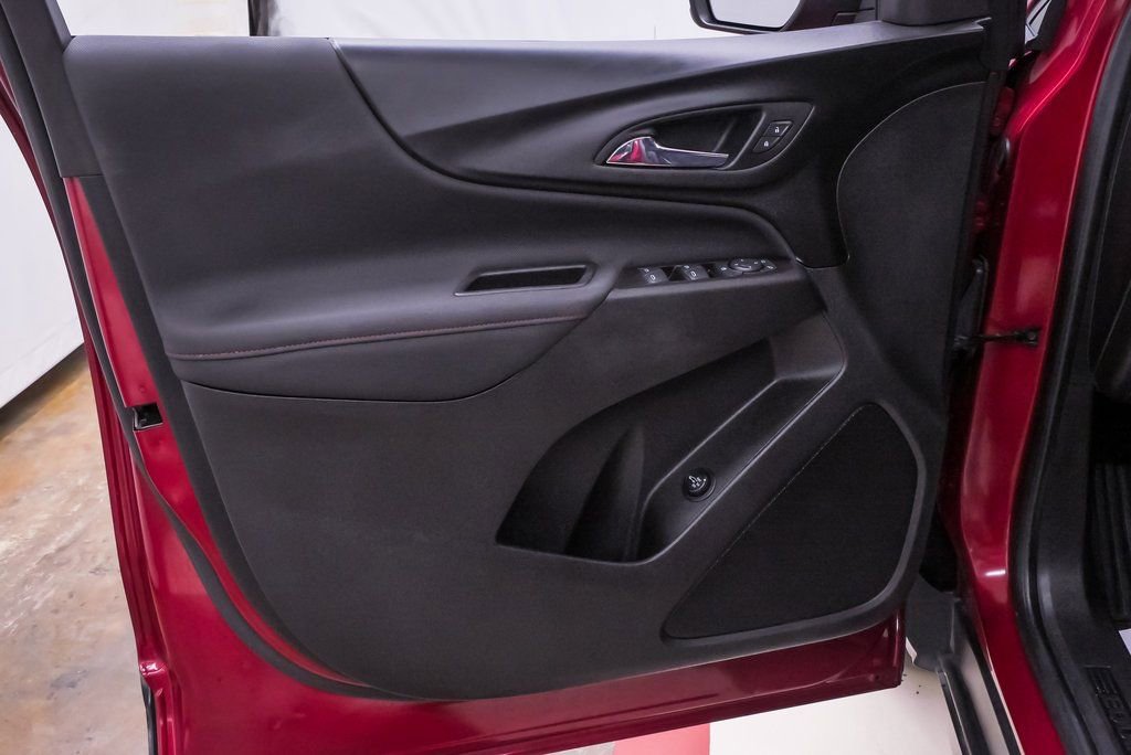 Used 2022 Chevrolet Equinox RS image 30