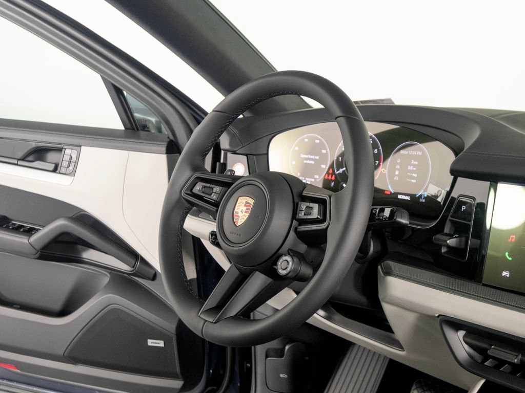 New 2026 Porsche Cayenne Coupe AWD/4WD image 35