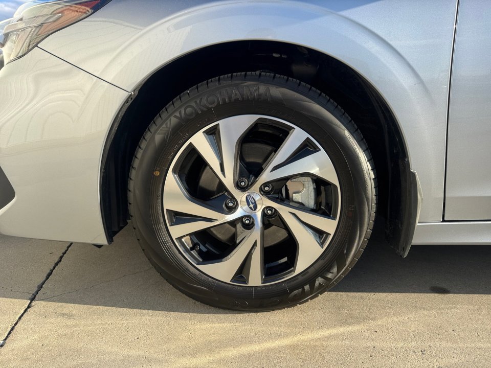 Certified 2025 Subaru Legacy image 31