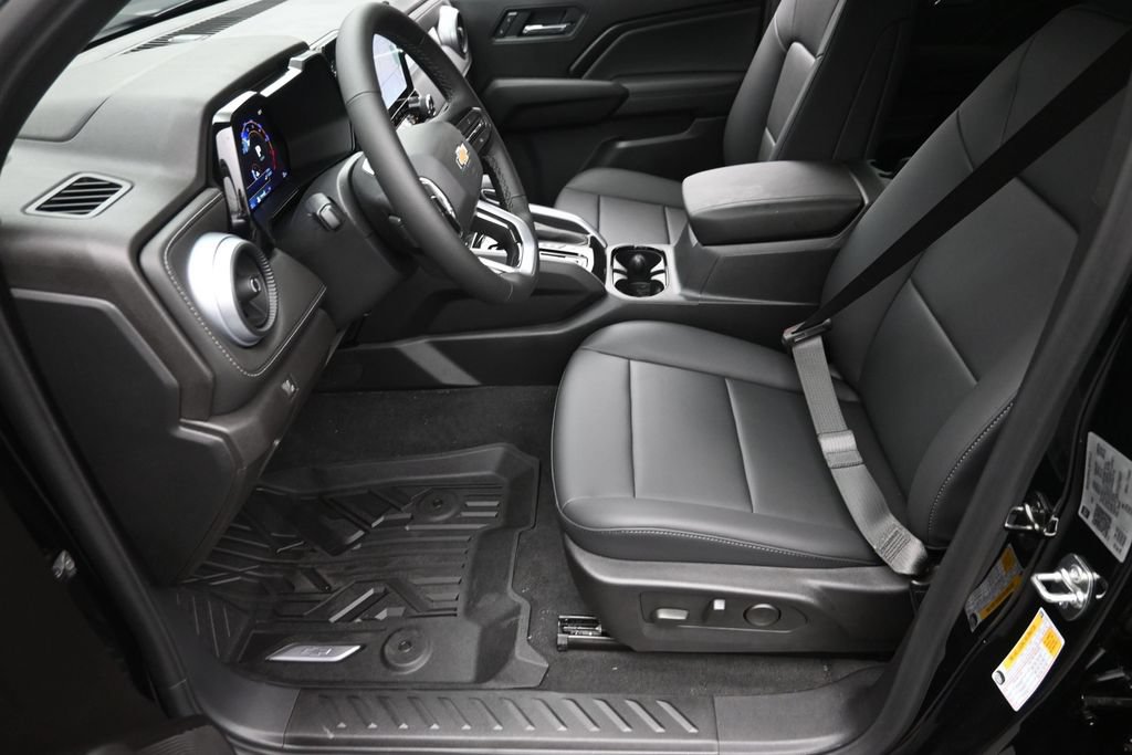New 2026 Chevrolet Colorado LT w/ LT Convenience Package AWD/4WD image 16