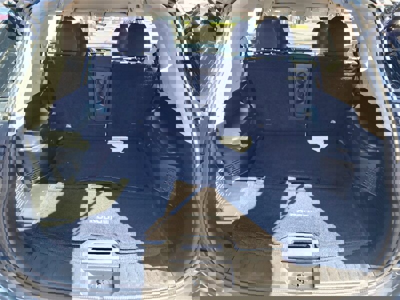 Used 2017 Nissan Rogue S image 15