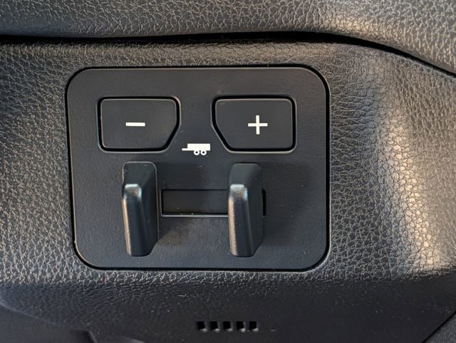 Used 2023 Toyota Tundra Limited image 19