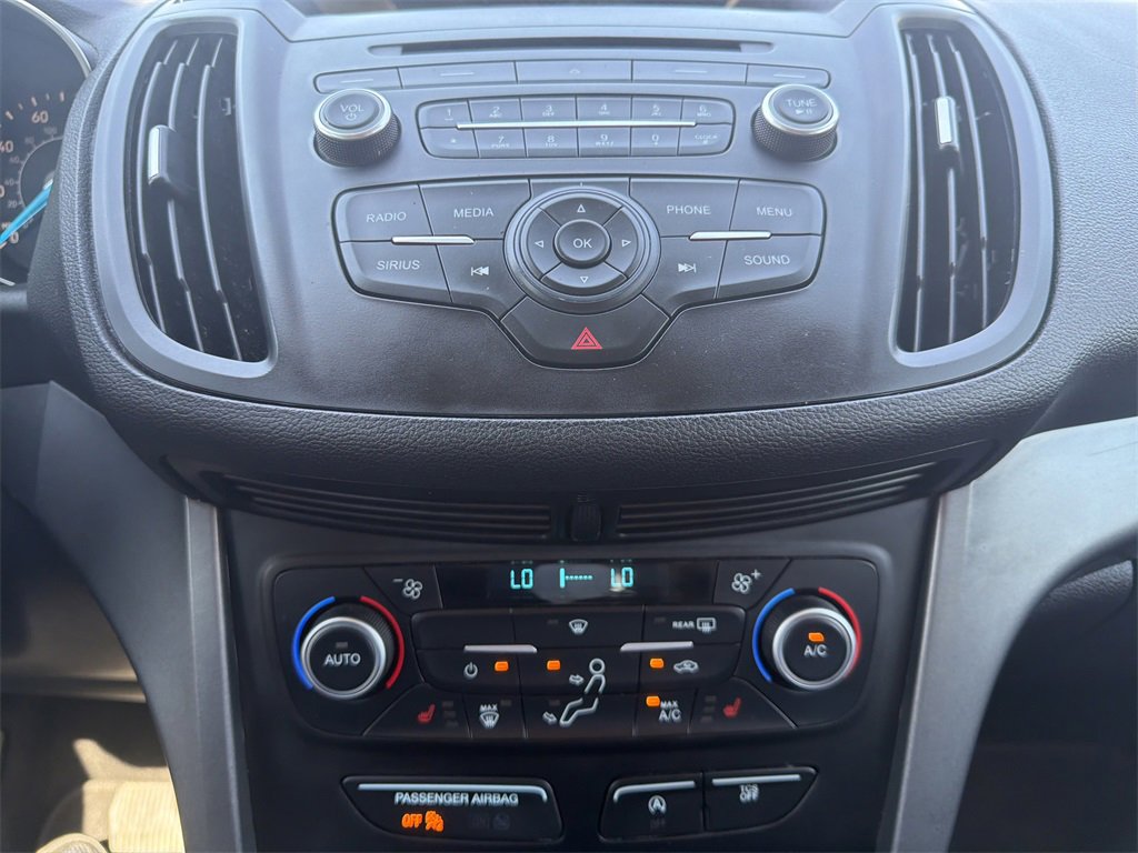 Used 2018 Ford Escape SE image 25