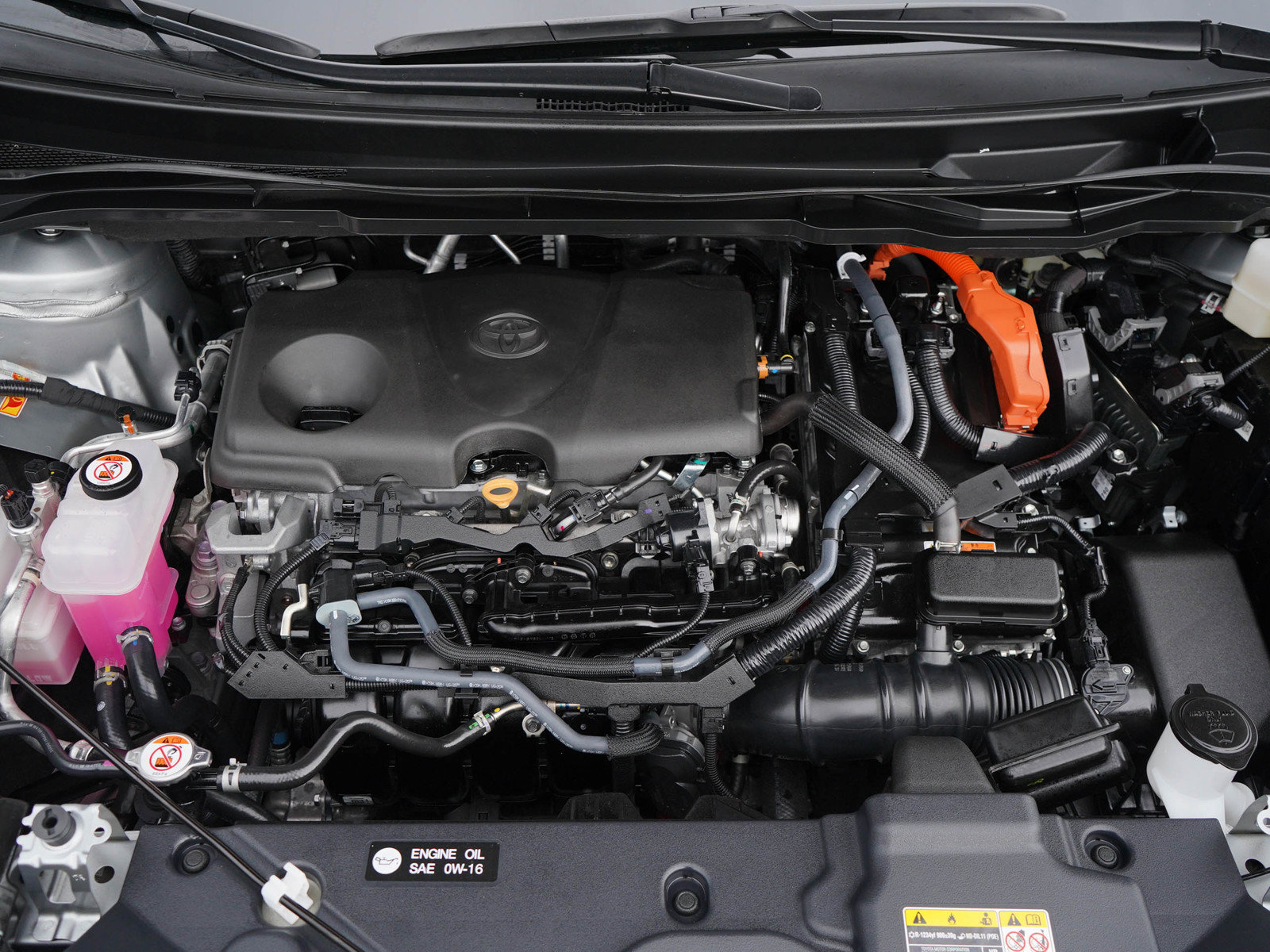 Used 2025 Toyota Sienna XLE w/ XLE Plus Package AWD/4WD image 33