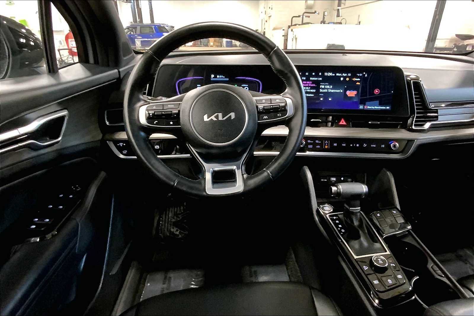 Used 2024 Kia Sportage X-Line w/ X-Line Premium Package image 6