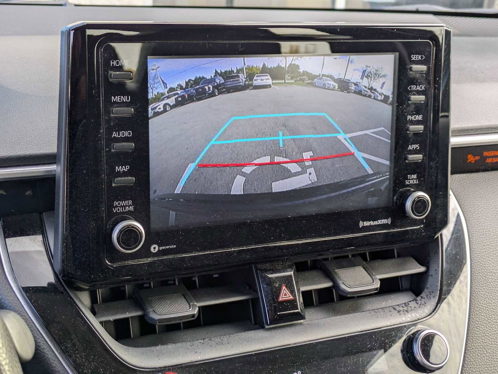 Used 2022 Toyota Corolla LE image 27