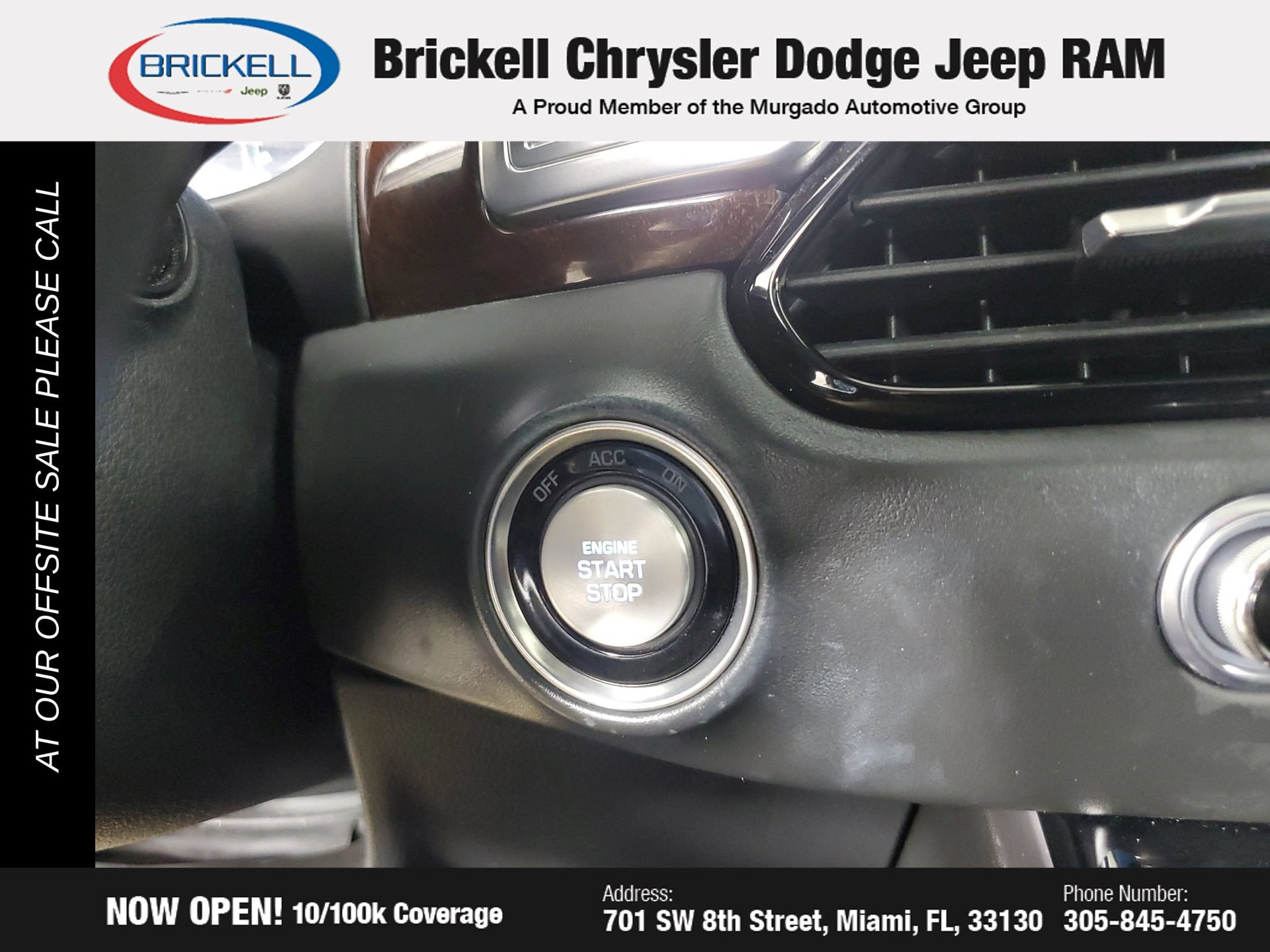 Used 2017 Genesis G90 3.3T Premium RWD image 46