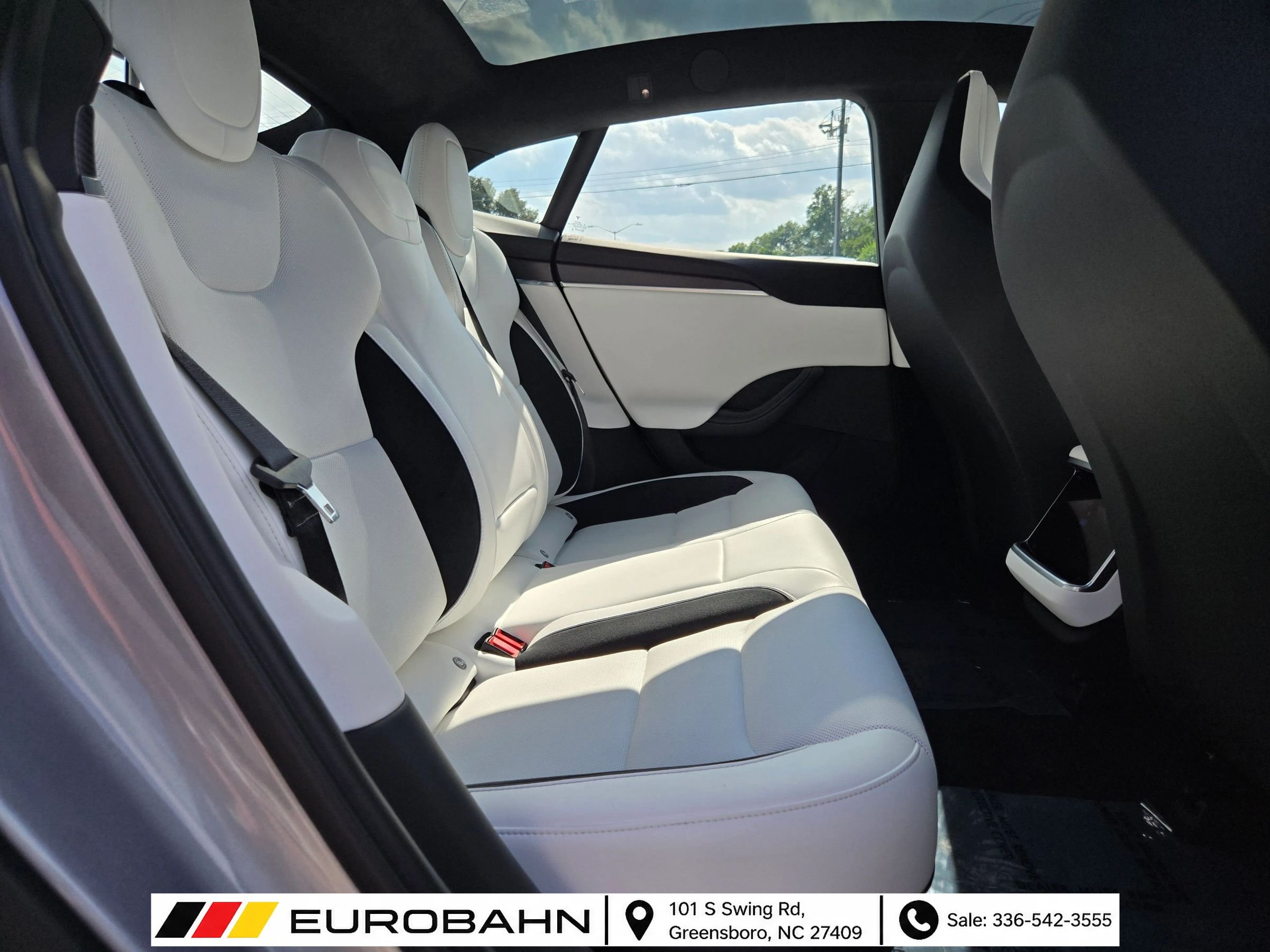 Used 2024 Tesla Model S Plaid AWD/4WD image 17