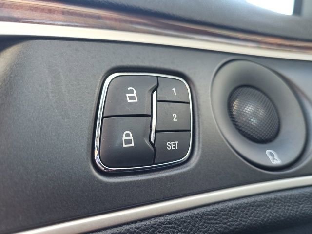 Used 2019 Lincoln MKZ Reserve w/ Reserve Plus Package image 13