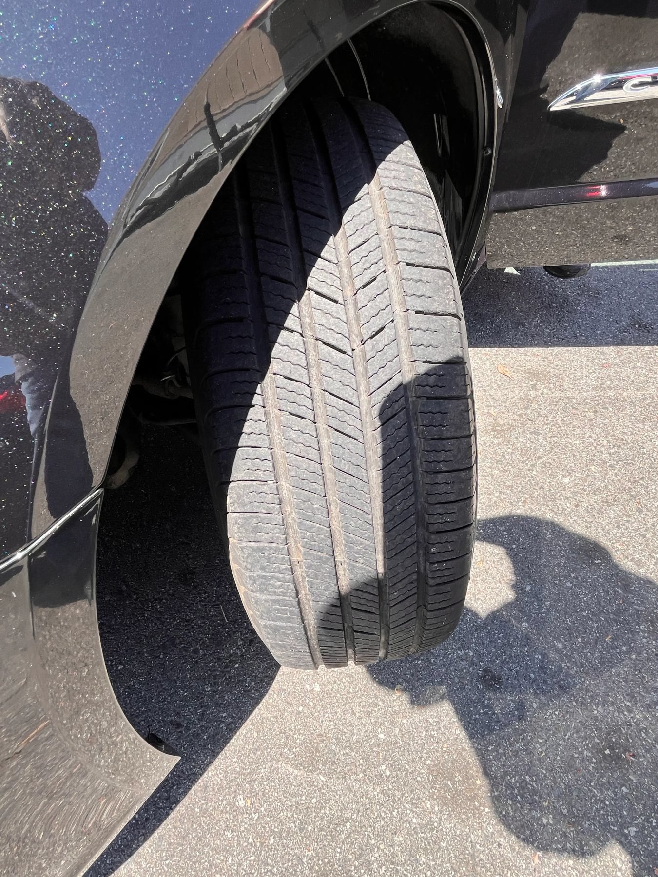 Used 2015 Chrysler Town & Country Touring FWD image 30