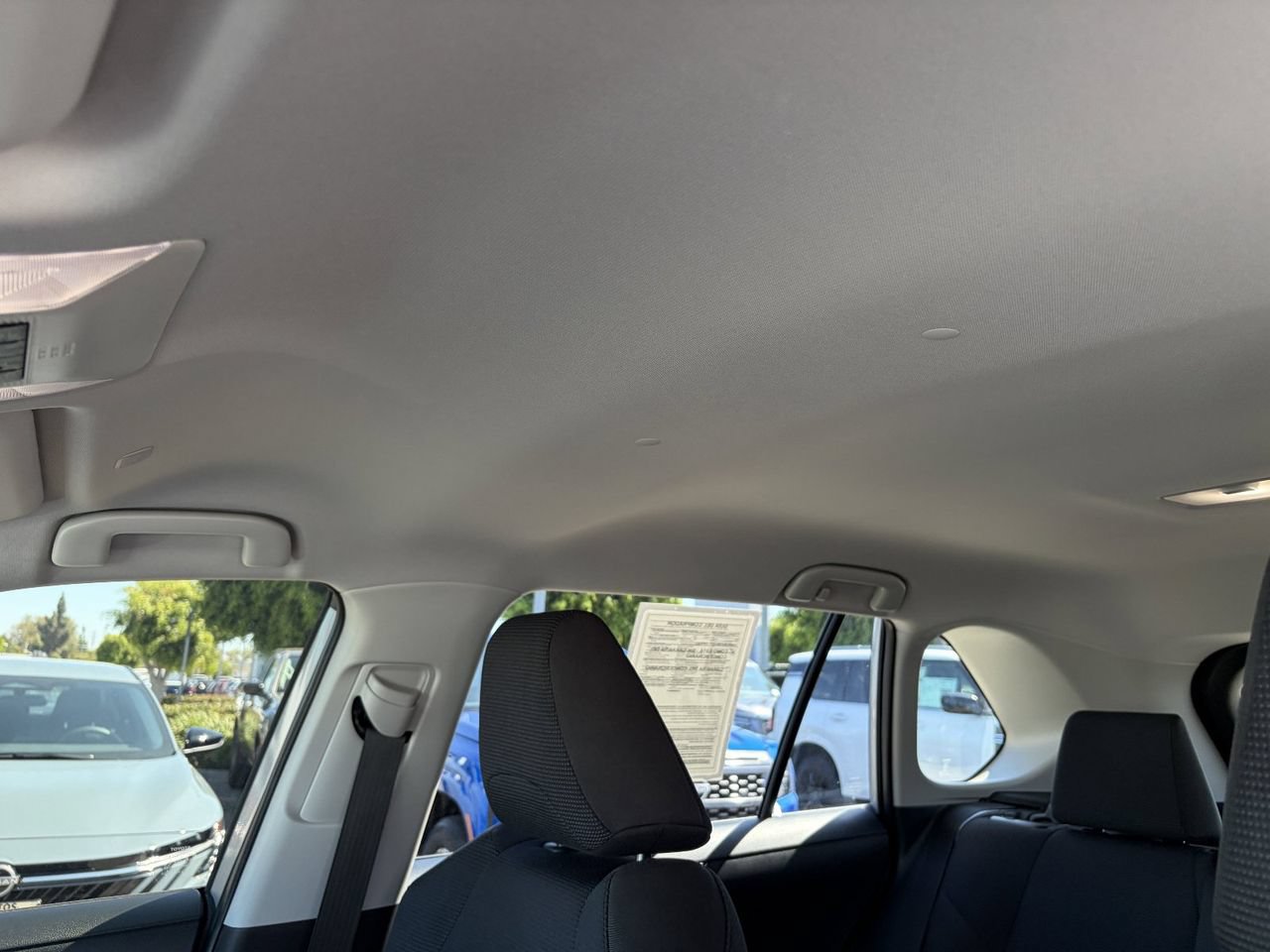 Used 2025 Toyota RAV4 LE AWD/4WD image 33