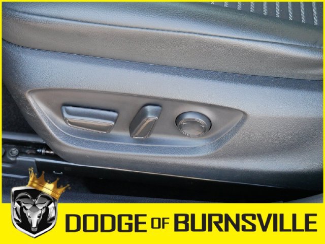 Used 2024 Toyota Camry SE FWD image 17