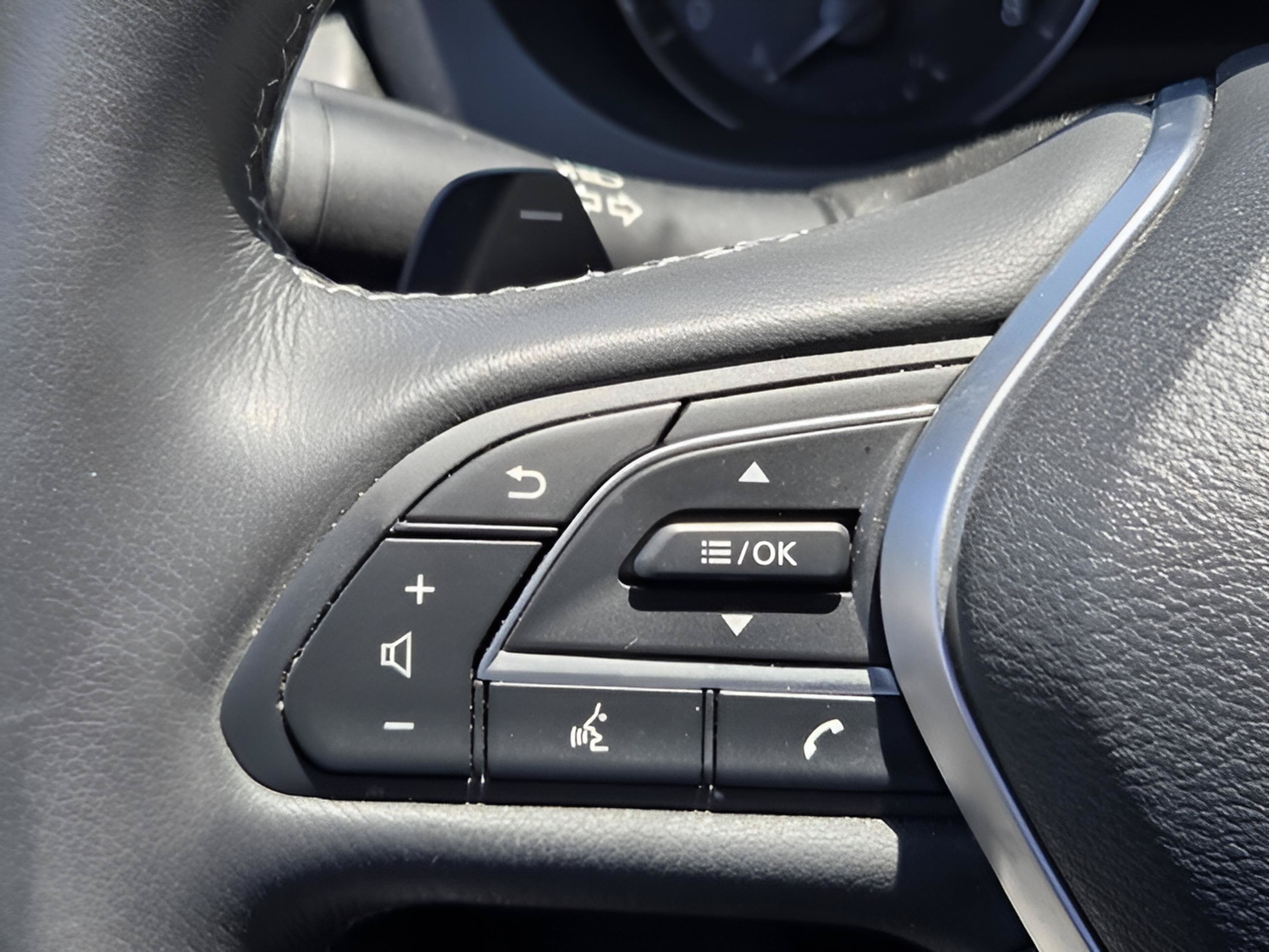 Used 2022 INFINITI QX55 Luxe w/ Cargo Package AWD/4WD image 22