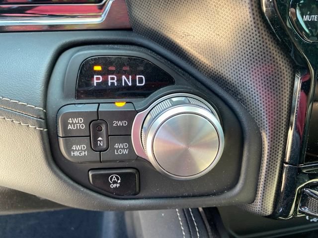 Used 2025 RAM 1500 Limited AWD/4WD image 28