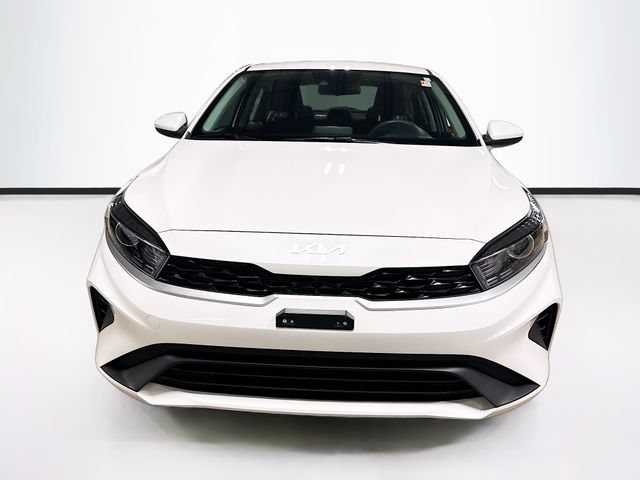 Used 2023 Kia Forte LXS FWD image 2