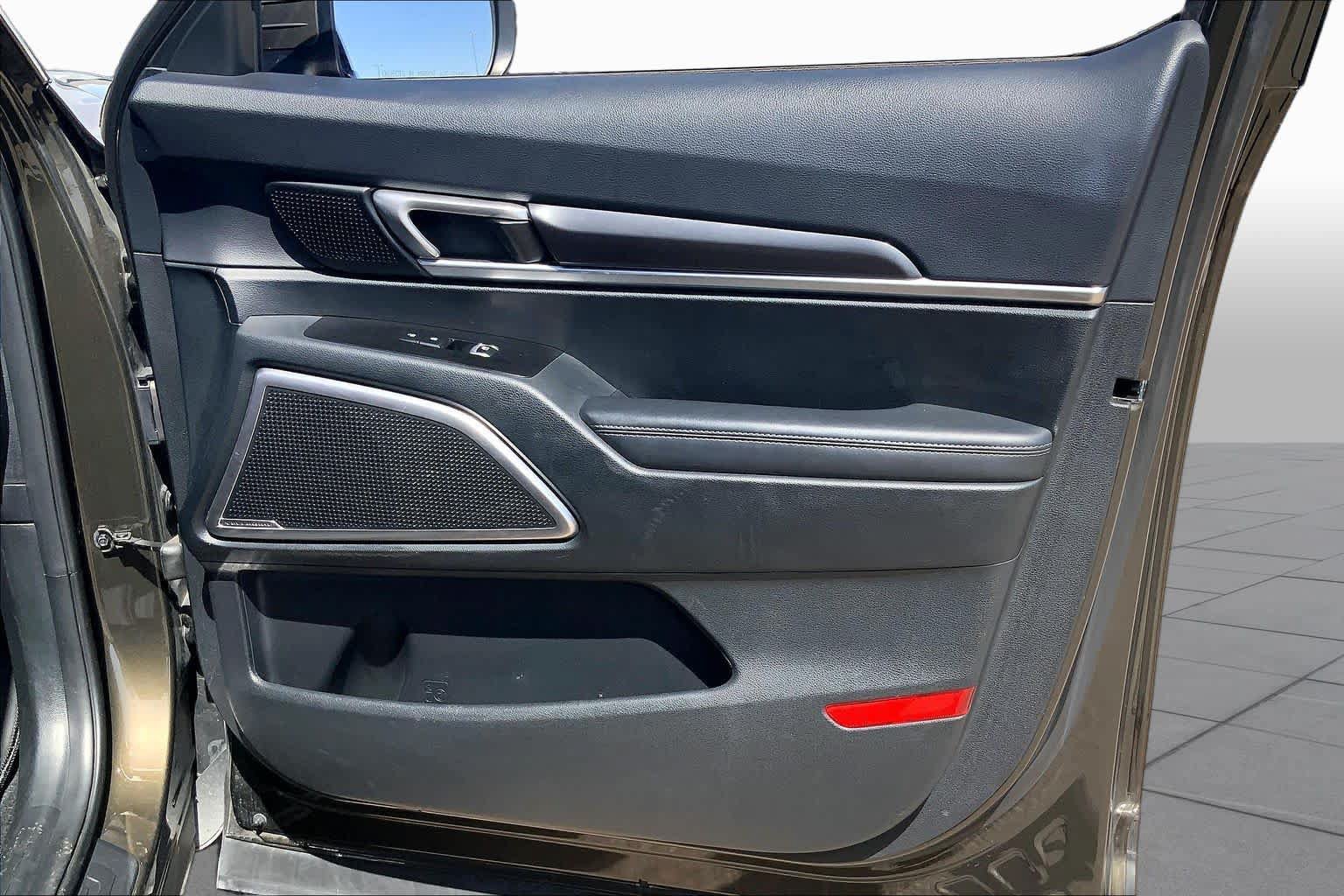 Certified 2025 Kia Telluride S AWD/4WD image 23