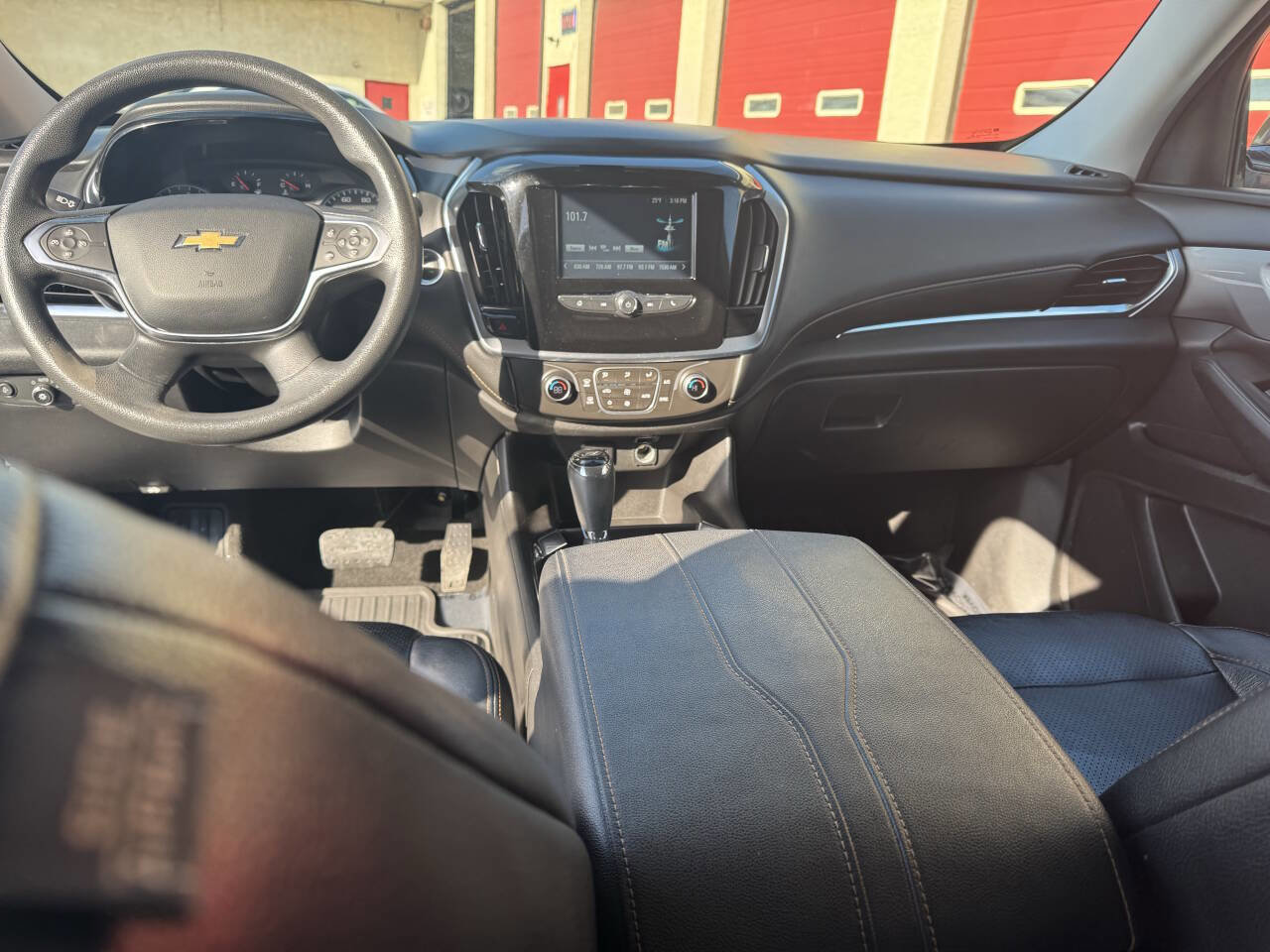 Used 2018 Chevrolet Traverse LS image 21