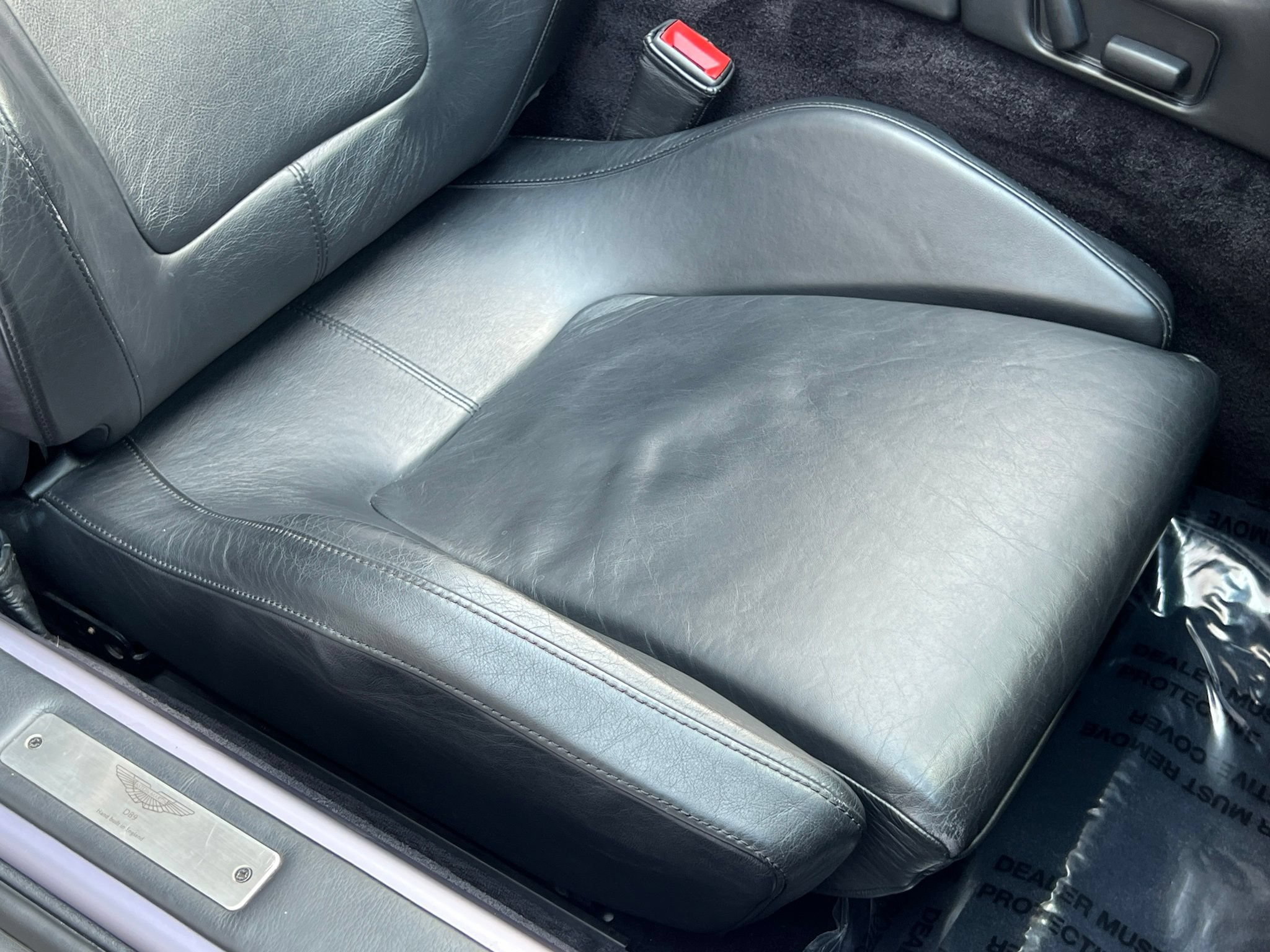Used 2006 Aston Martin DB9 Volante RWD image 31