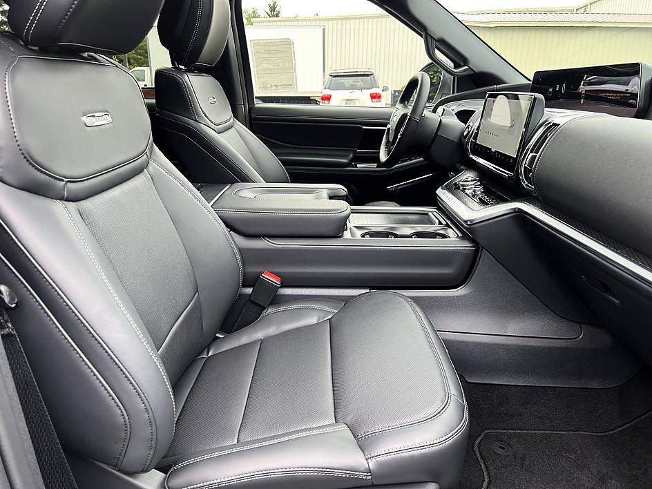 New 2027 Ford Expedition Max Platinum w/ Stealth Performance Package AWD/4WD image 21