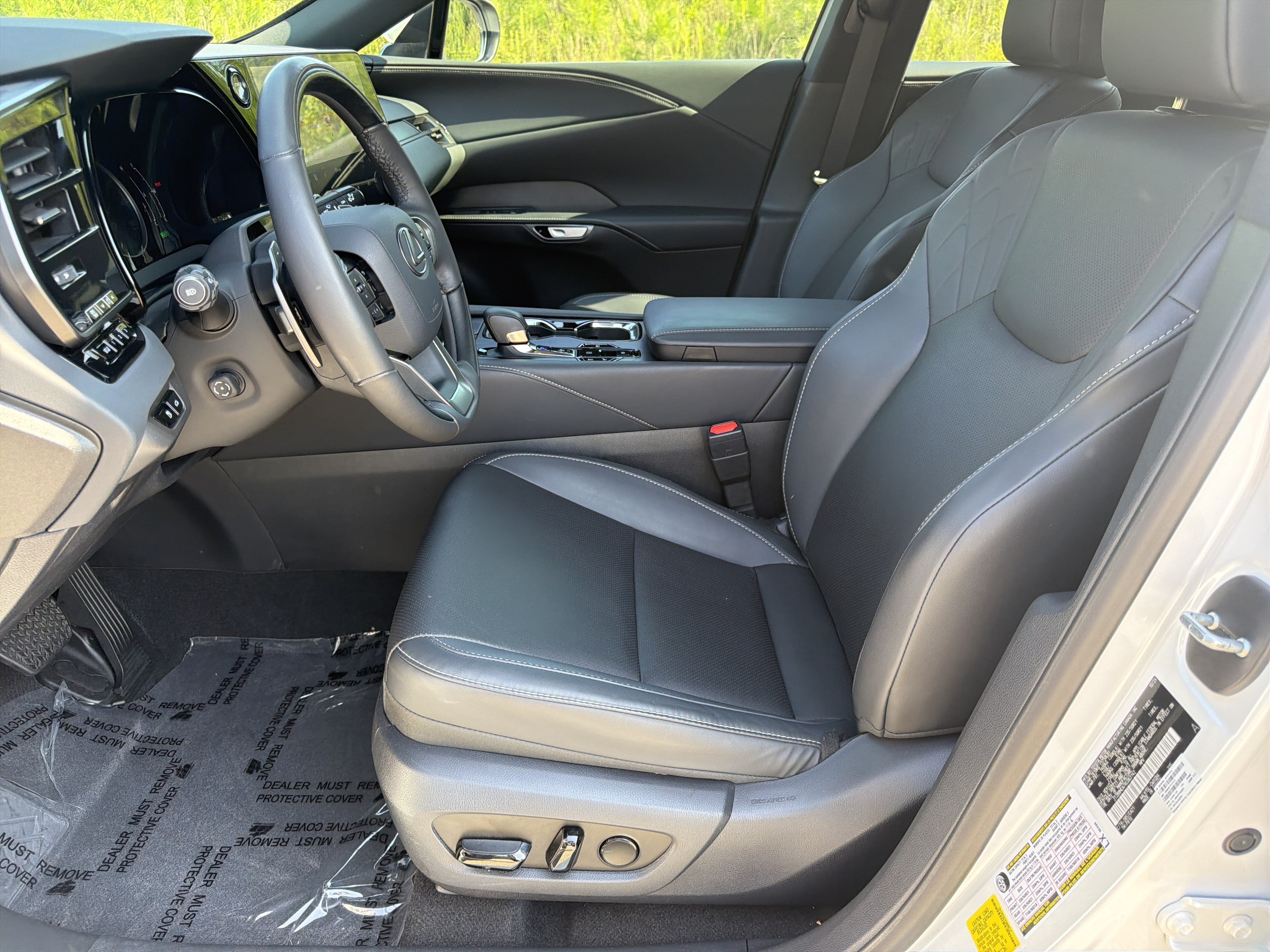 Used 2024 Lexus RX 350h w/ Convenience Package AWD/4WD image 9