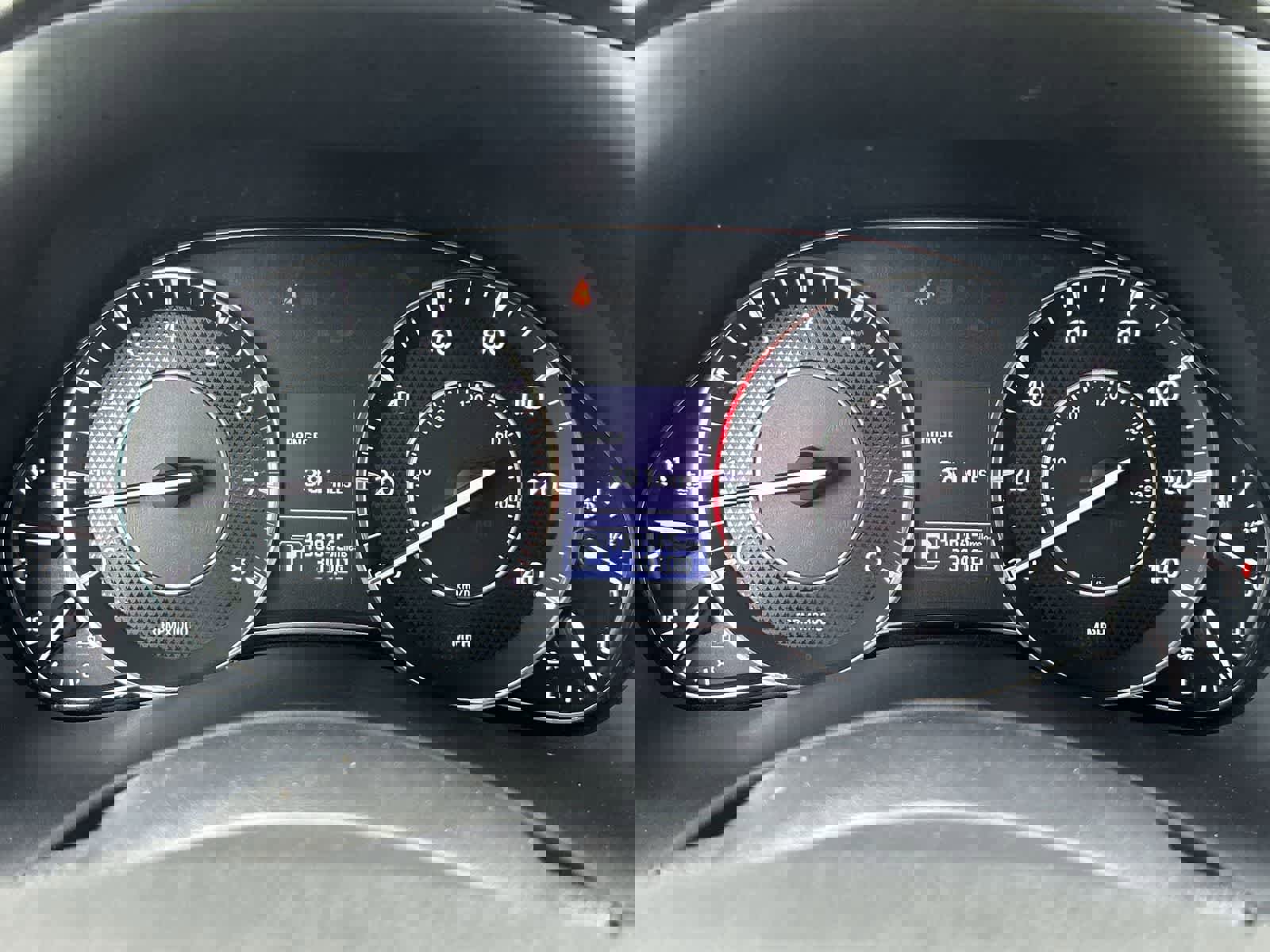 Used 2019 Nissan Armada SL w/ Premium Package image 18