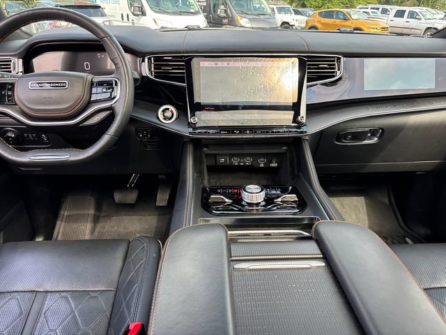 Used 2025 Jeep Grand Wagoneer Series III w/ Rear Seat Video Group 1 AWD/4WD image 10