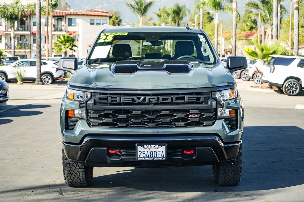 Used 2025 Chevrolet Silverado 1500 Custom Trail Boss AWD/4WD image 2
