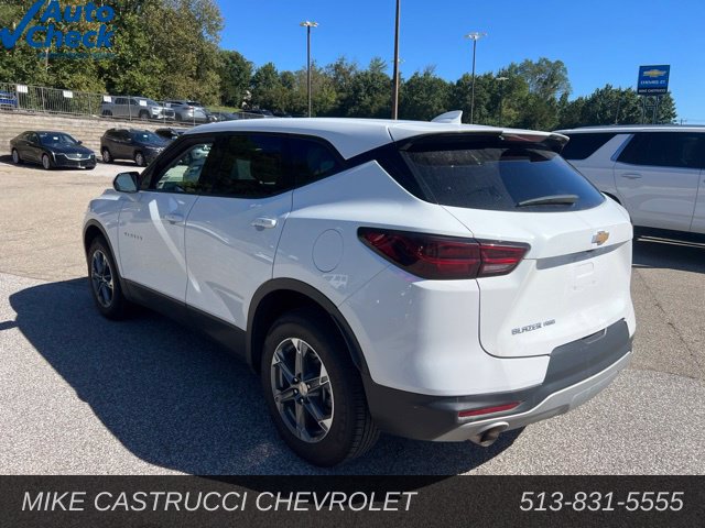 Used 2025 Chevrolet Blazer LT AWD/4WD image 4
