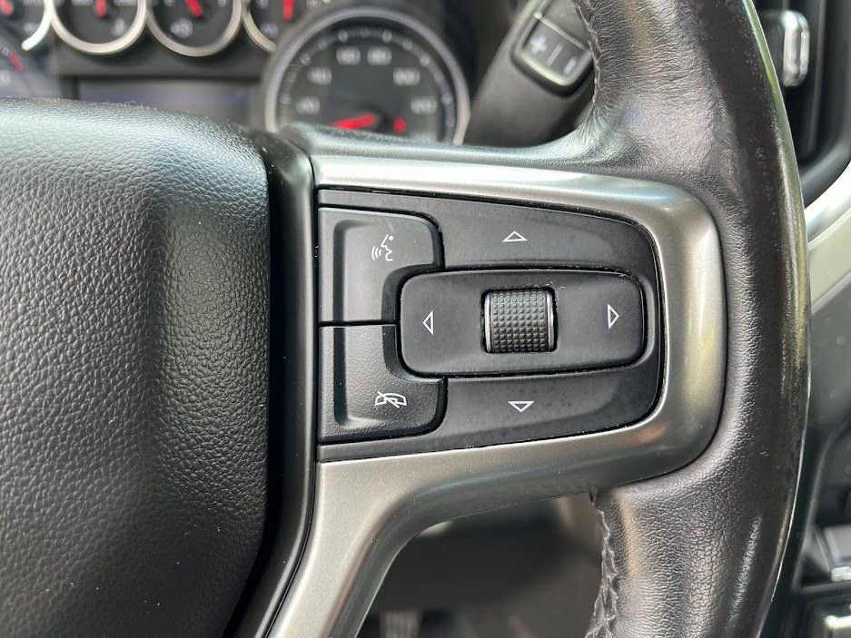 Used 2019 Chevrolet Silverado 1500 LT w/ All-Star Edition AWD/4WD image 17