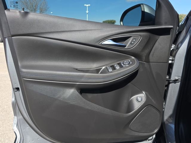 Used 2026 Buick Encore GX Sport Touring w/ Comfort Package image 27