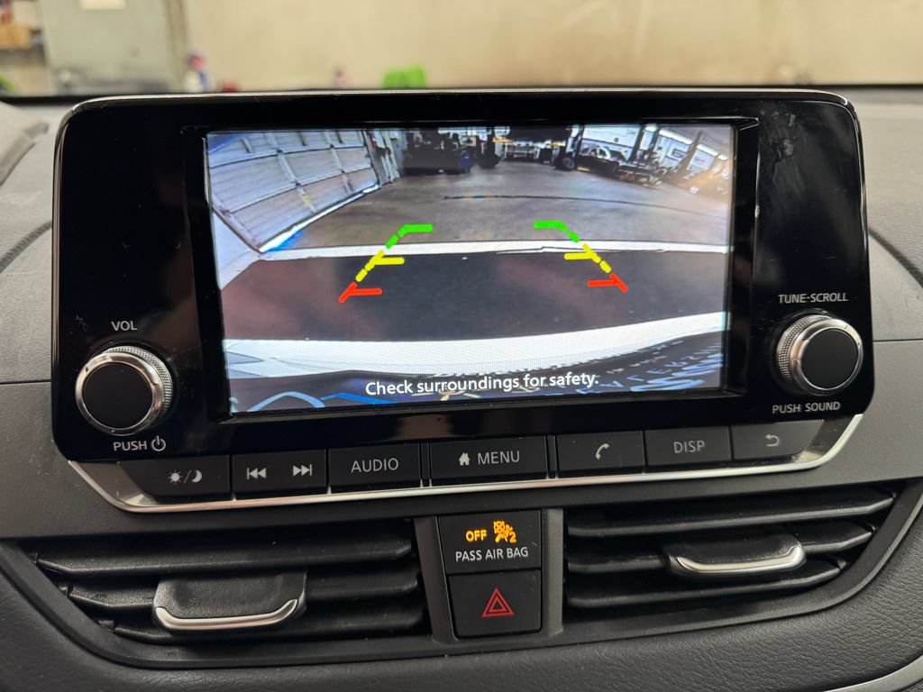 Used 2024 Nissan Altima 2.5 S FWD image 21