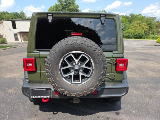 Used 2024 Jeep Wrangler Unlimited Rubicon w/ Technology Group AWD/4WD image 8