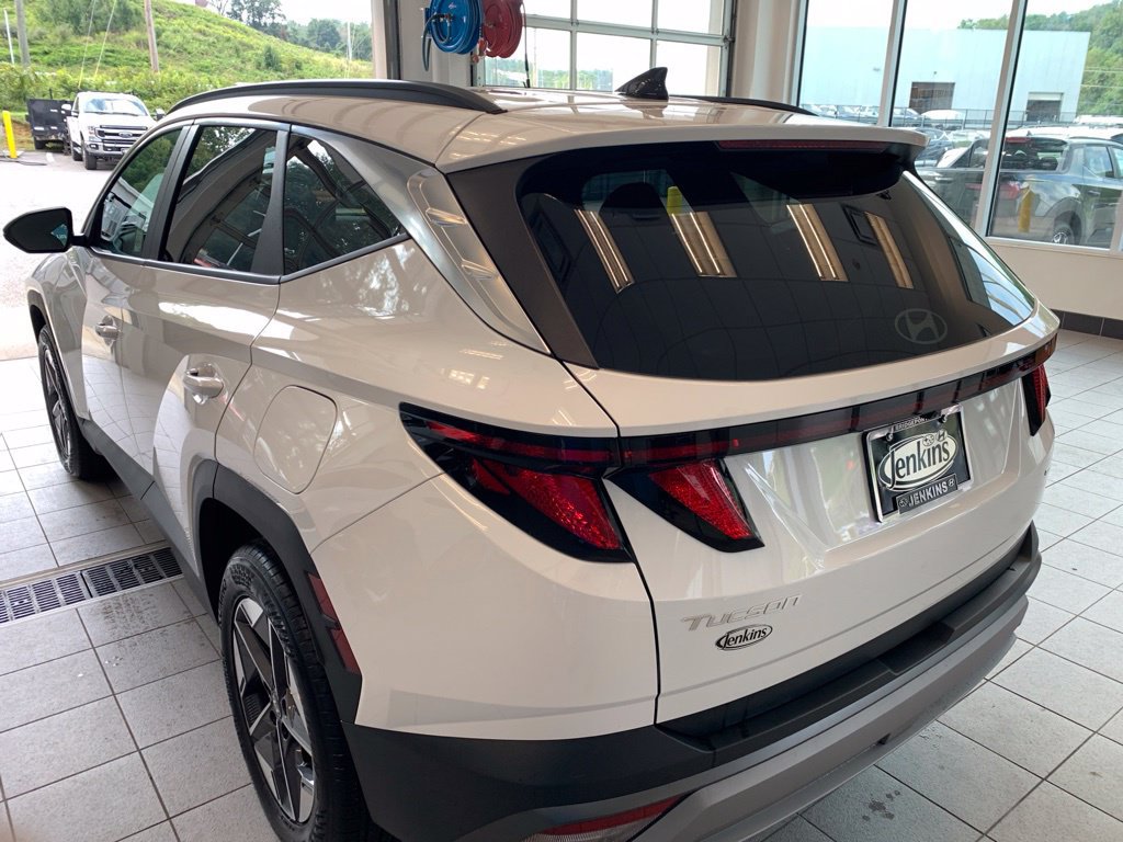 New 2026 Hyundai Tucson SEL Plus AWD/4WD image 13