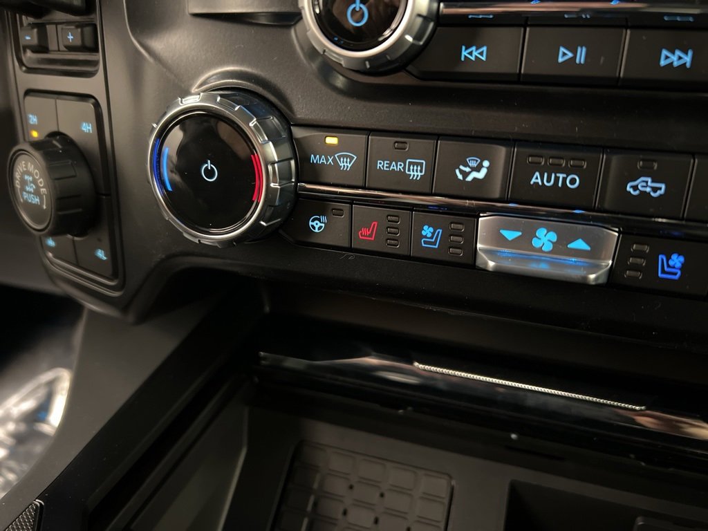 New 2026 Ford F350 Lariat image 14