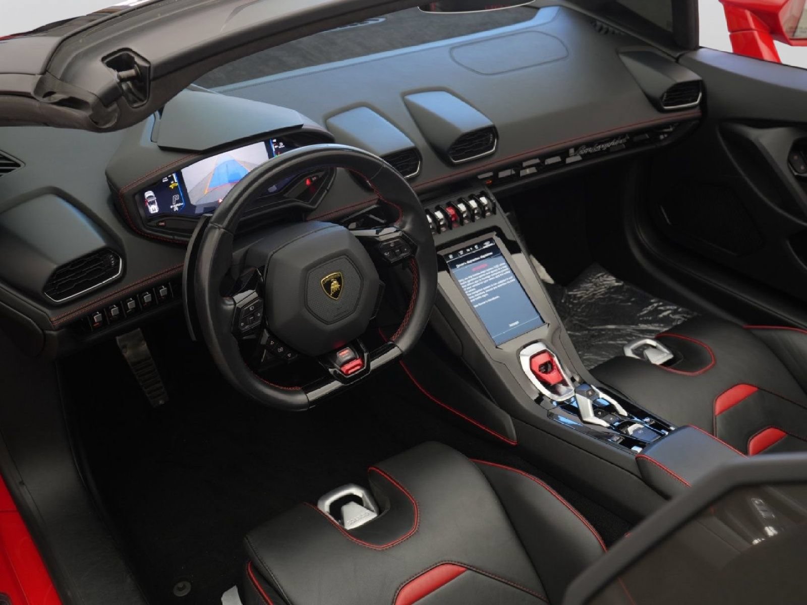 Used 2021 Lamborghini Huracan EVO RWD image 17