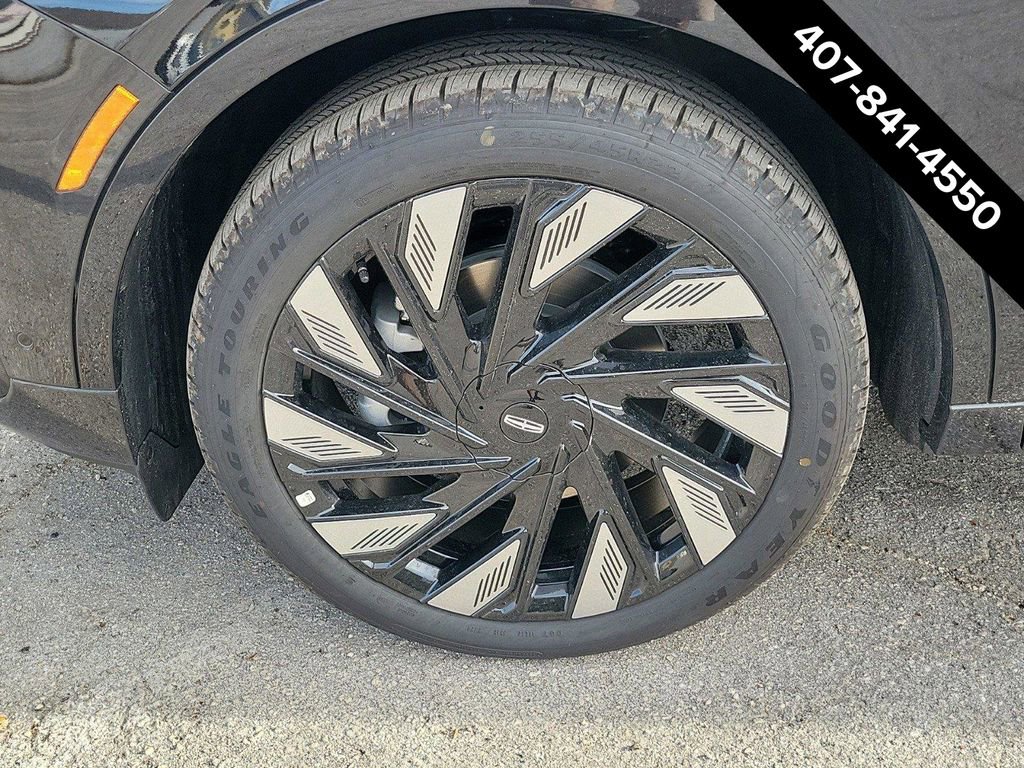 New 2024 Lincoln Nautilus Black Label w/ Jet Appearance Package (87T) image 9