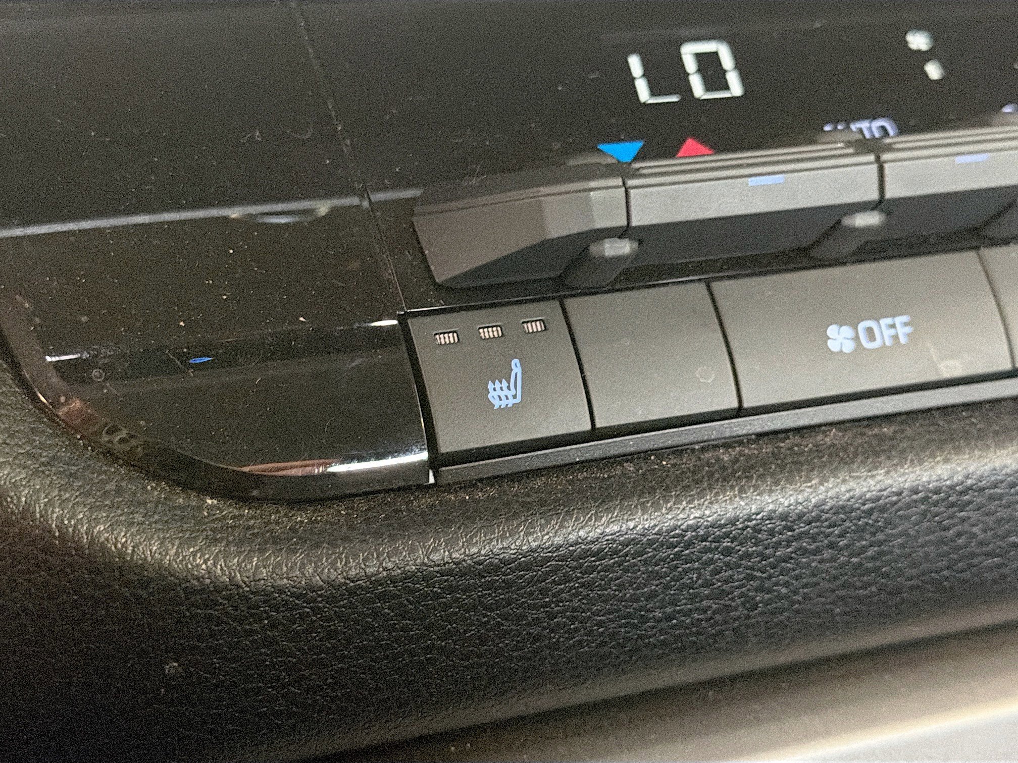 Used 2024 Toyota Tundra SR5 w/ SR5 Premium Package AWD/4WD image 24