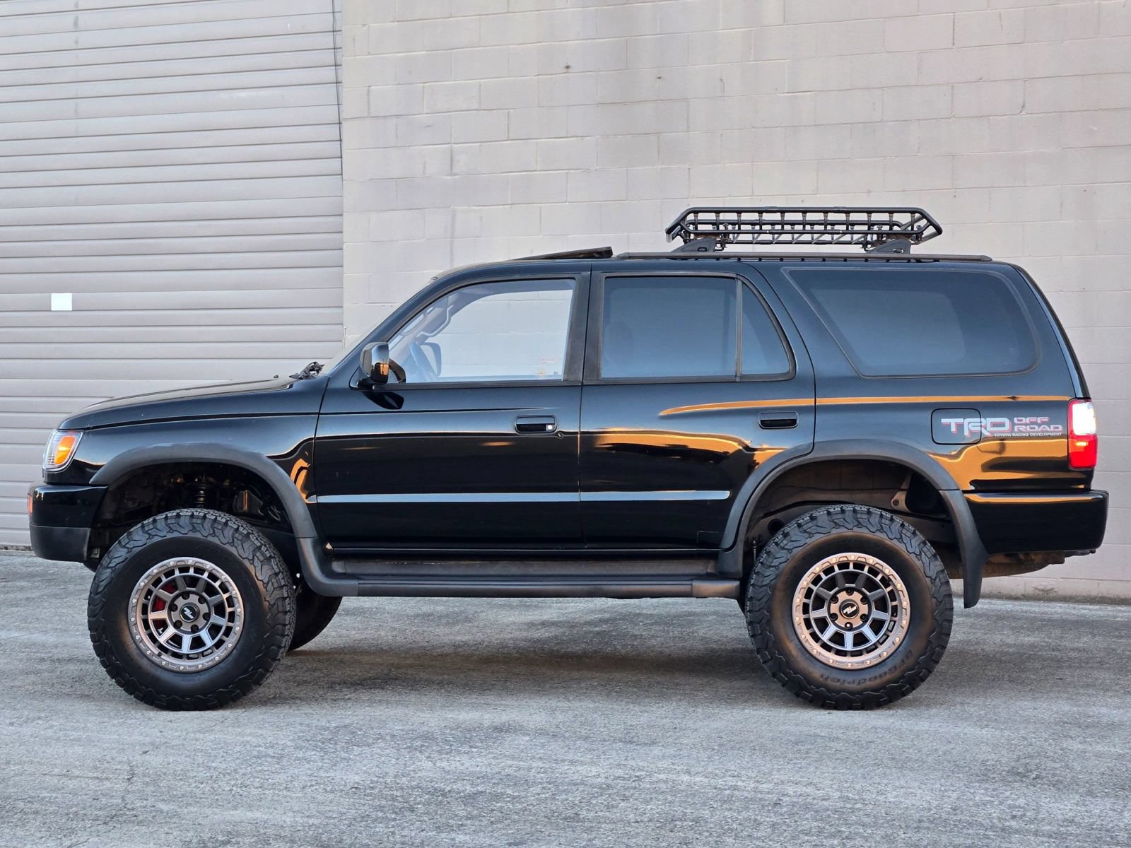 Used 1997 Toyota 4Runner SR5 AWD/4WD image 5